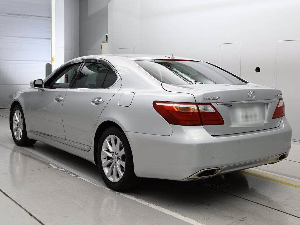 LEXUS LS460