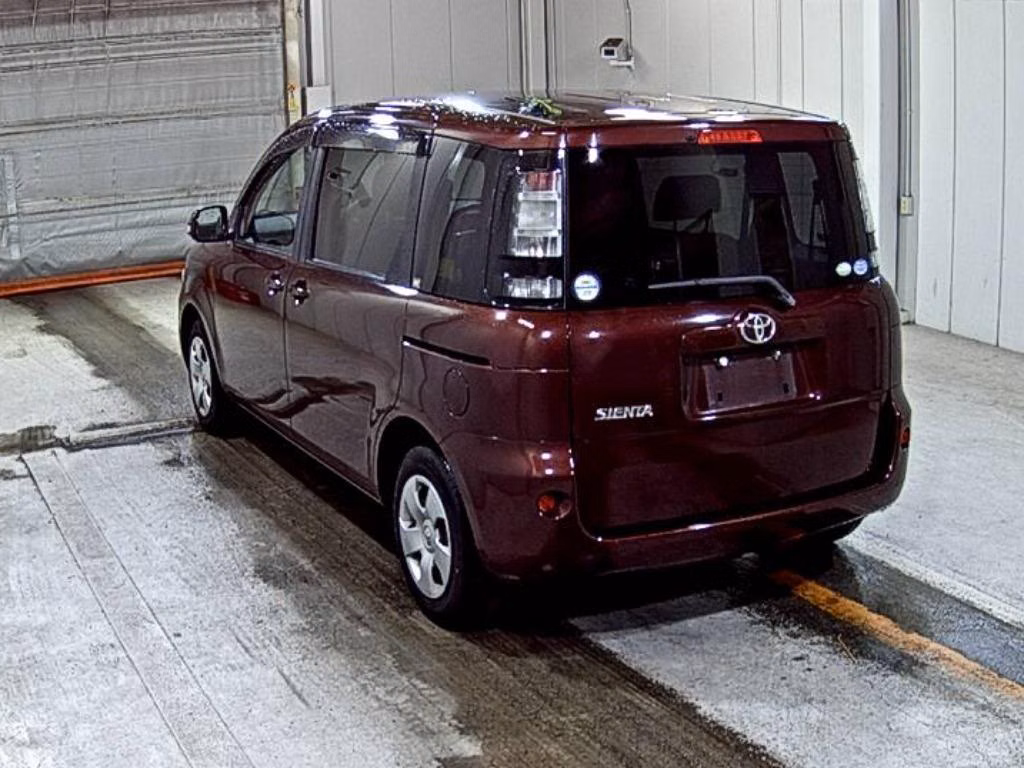 TOYOTA SIENTA