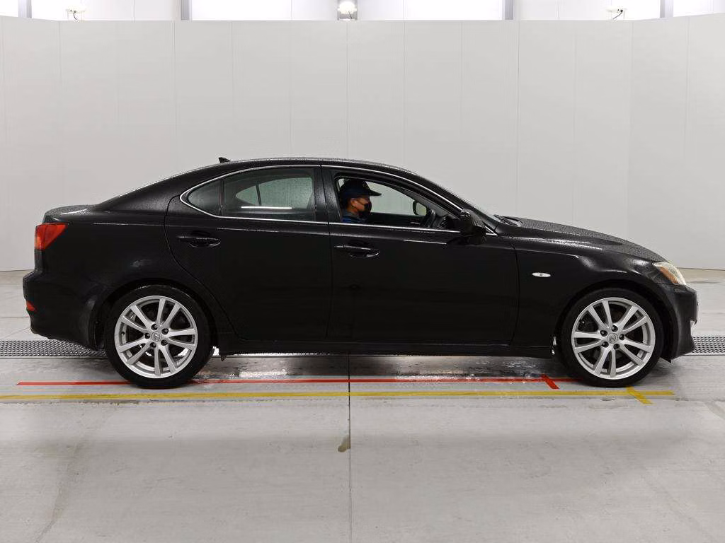LEXUS IS350