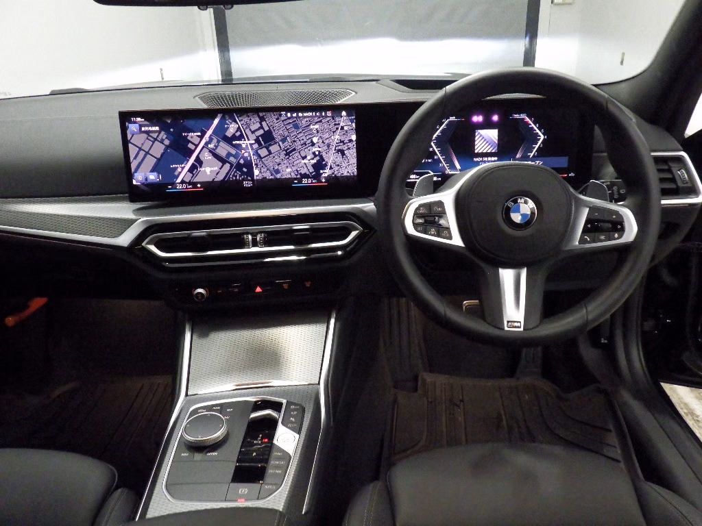 BMW 3-SERIES