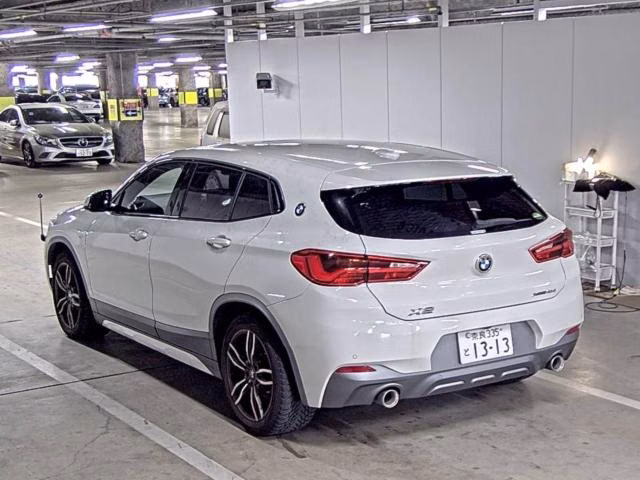 BMW X2