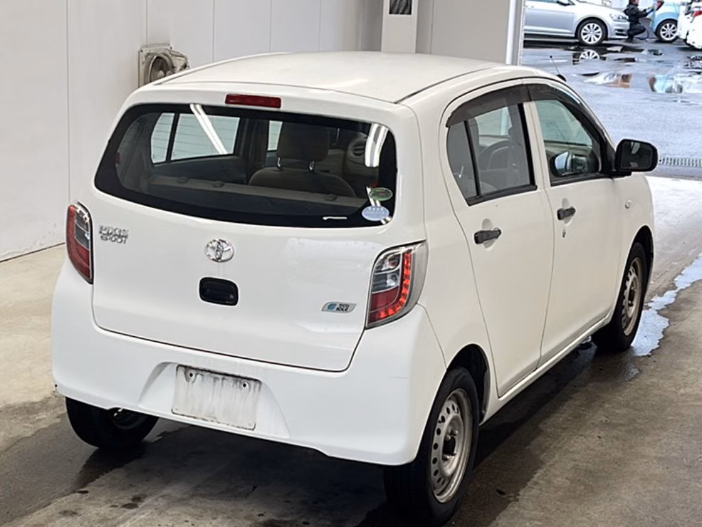 TOYOTA PIXIS EPOCH