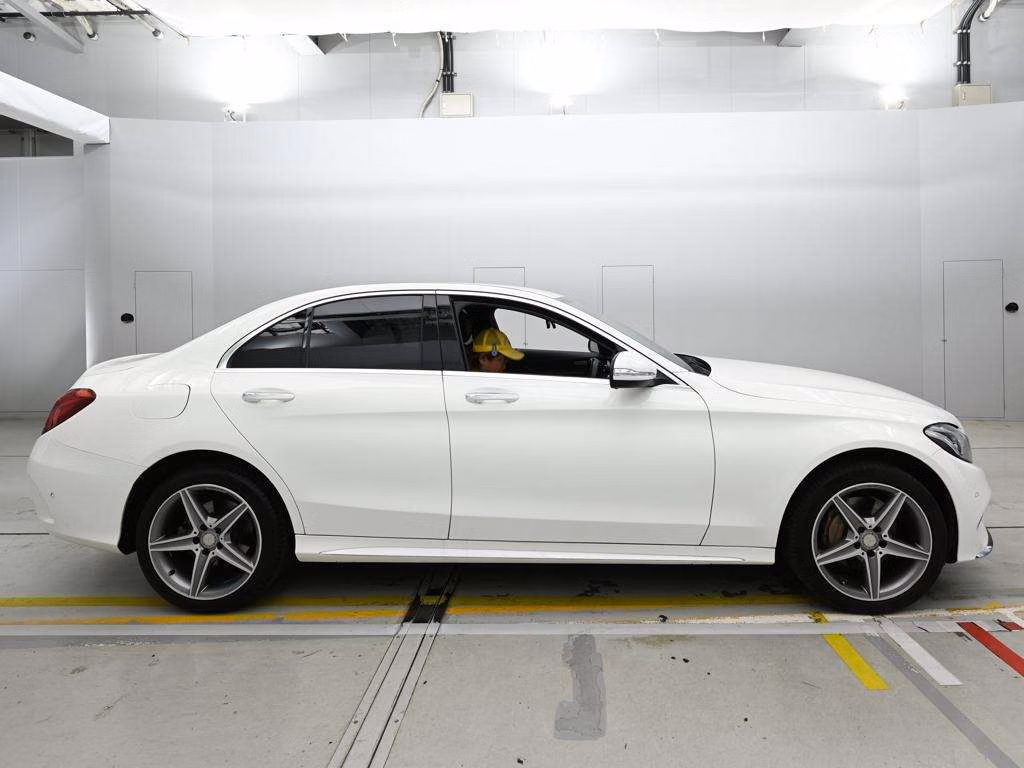 MERCEDES-BENZ C-CLASS