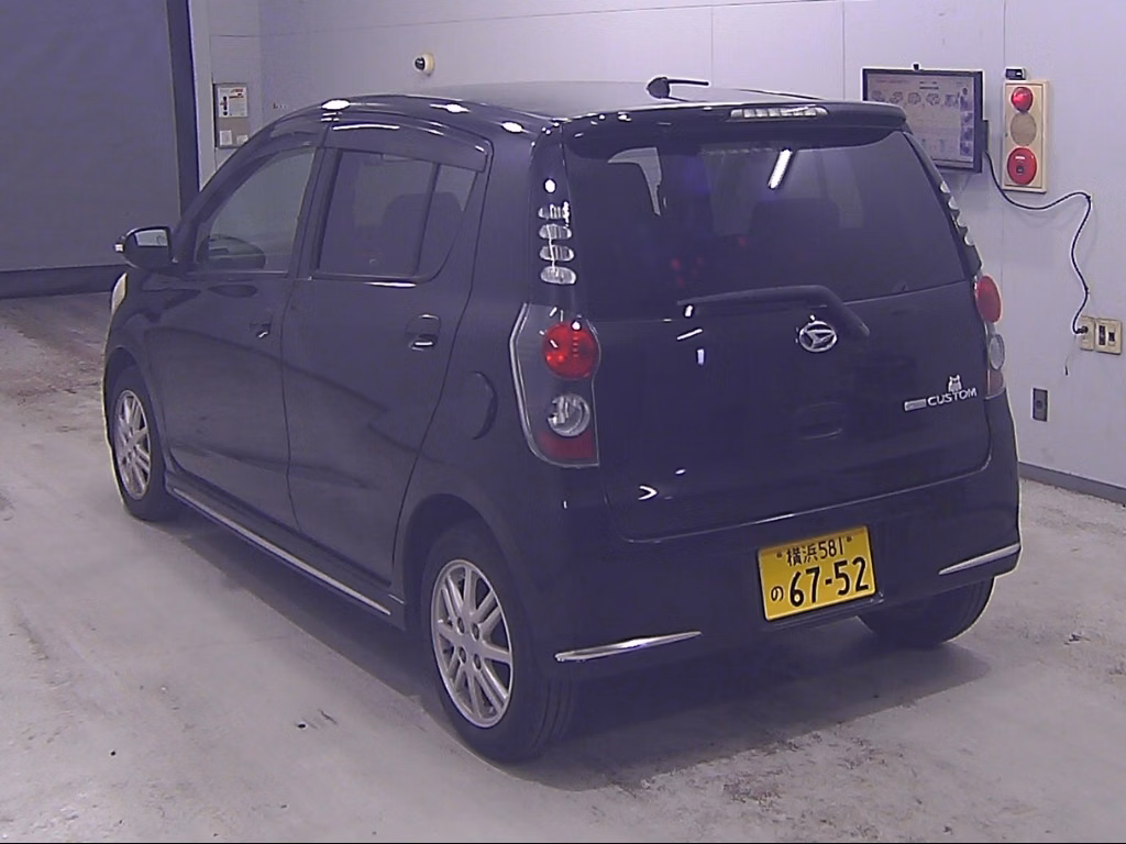 DAIHATSU MIRA