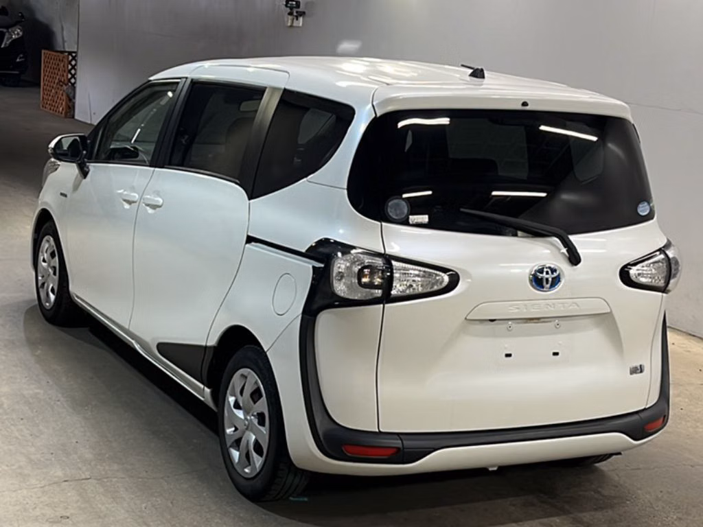 TOYOTA SIENTA
