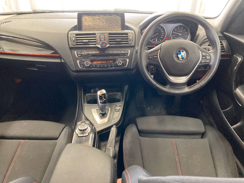BMW 1-SERIES