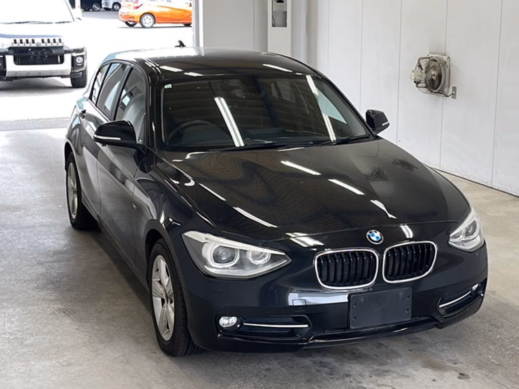 BMW 1-SERIES