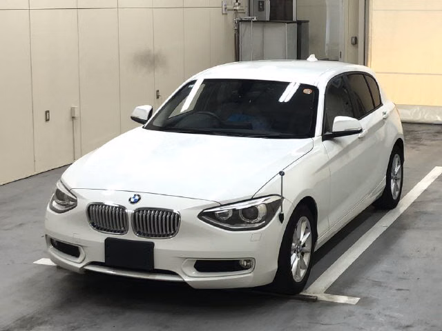 BMW 1-SERIES