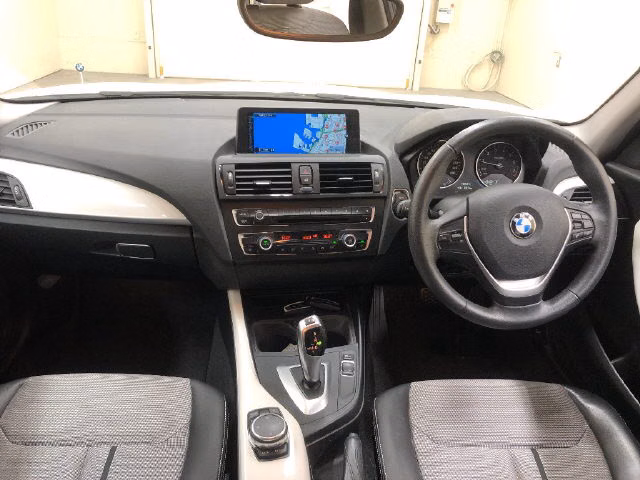 BMW 1-SERIES