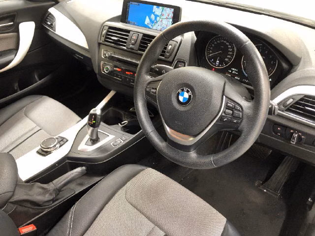 BMW 1-SERIES