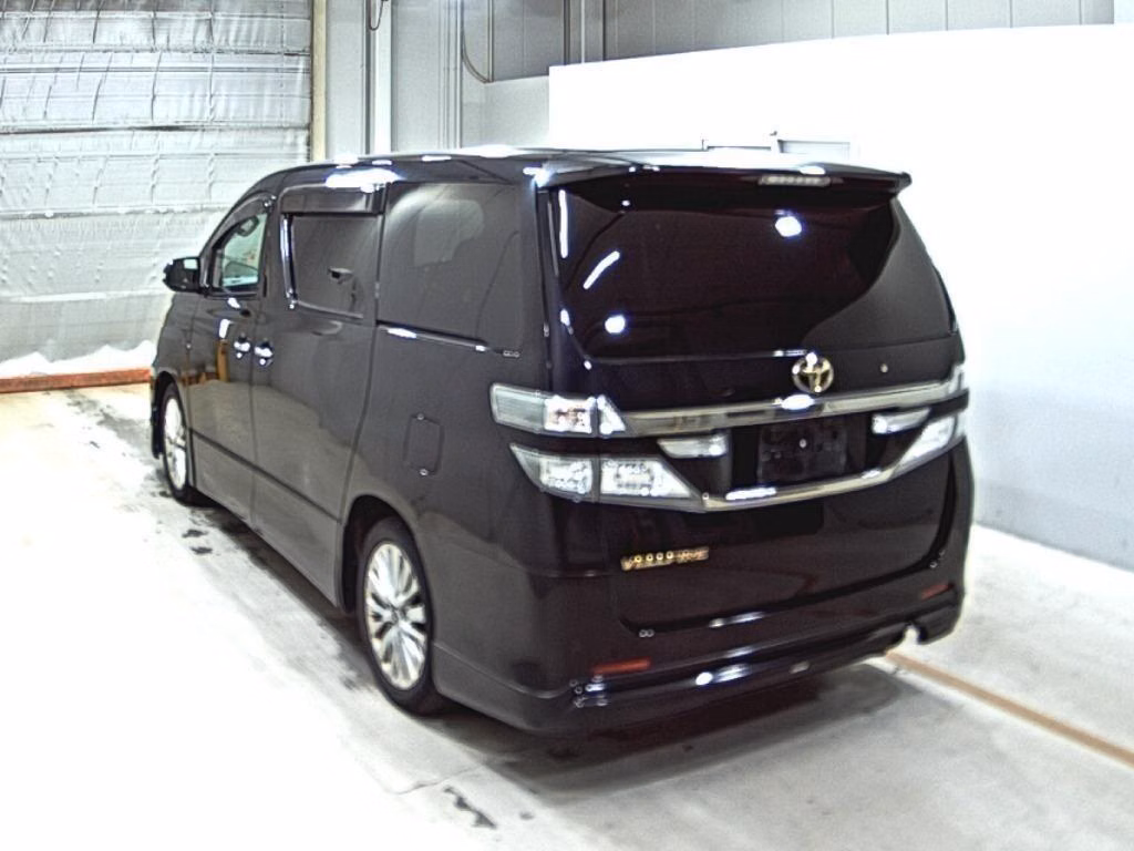 TOYOTA VELLFIRE