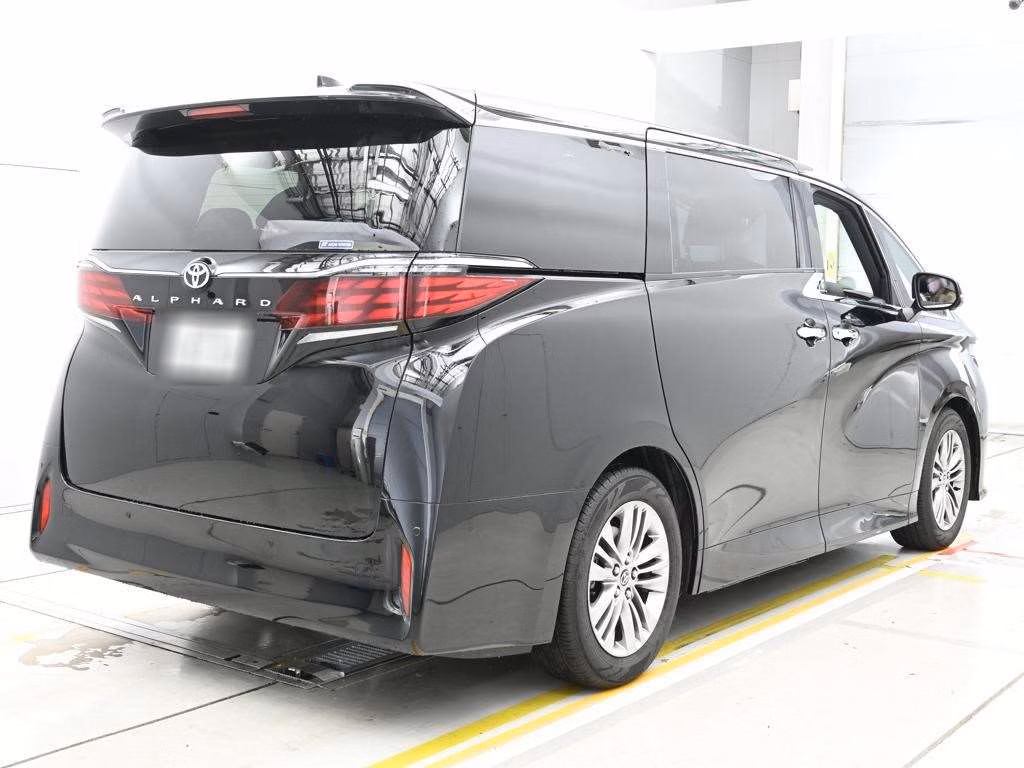 TOYOTA ALPHARD