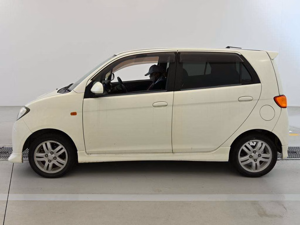DAIHATSU MAX