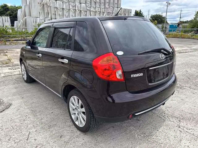 MAZDA VERISA