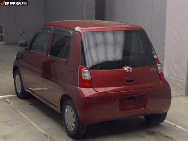 DAIHATSU ESSE