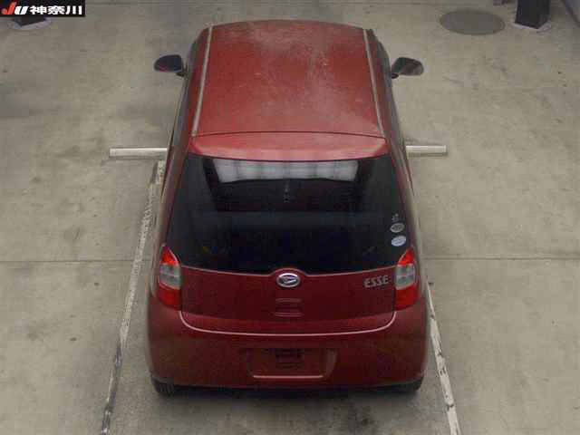 DAIHATSU ESSE