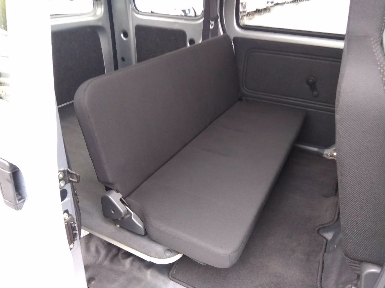 TOYOTA PIXIS VAN