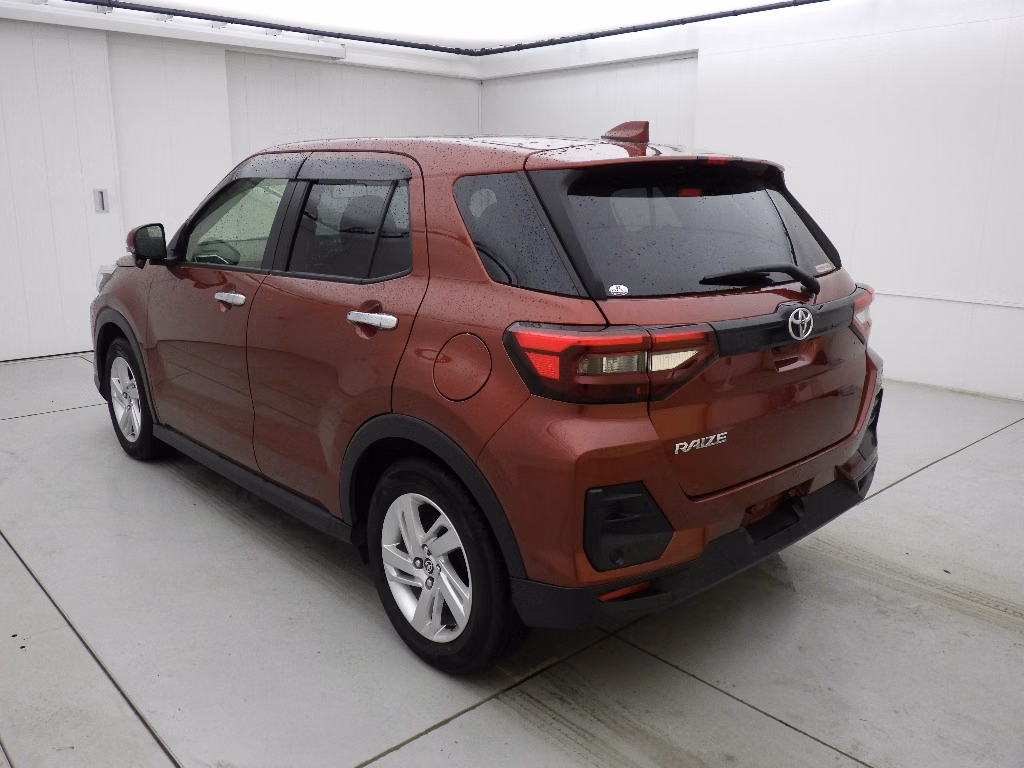 TOYOTA RAIZE