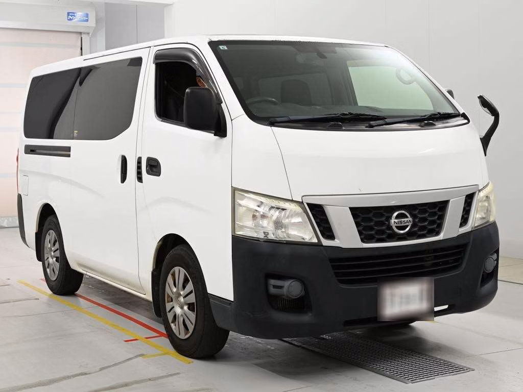 NISSAN NV350 CARAVAN