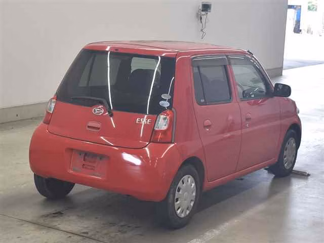 DAIHATSU ESSE