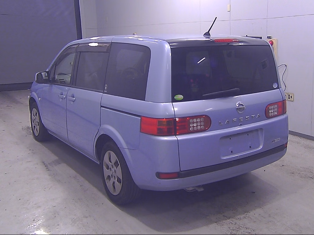NISSAN LAFESTA