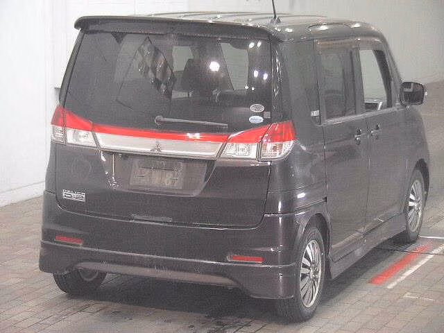 MITSUBISHI DELICA D:2