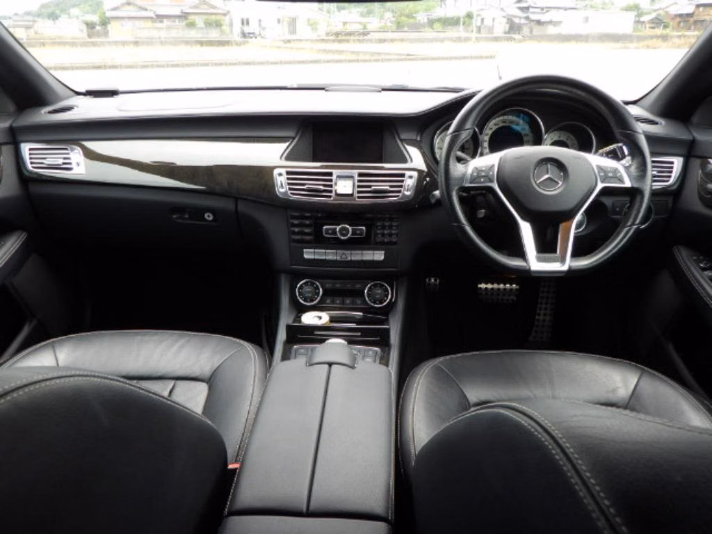 MERCEDES-BENZ CLS-CLASS