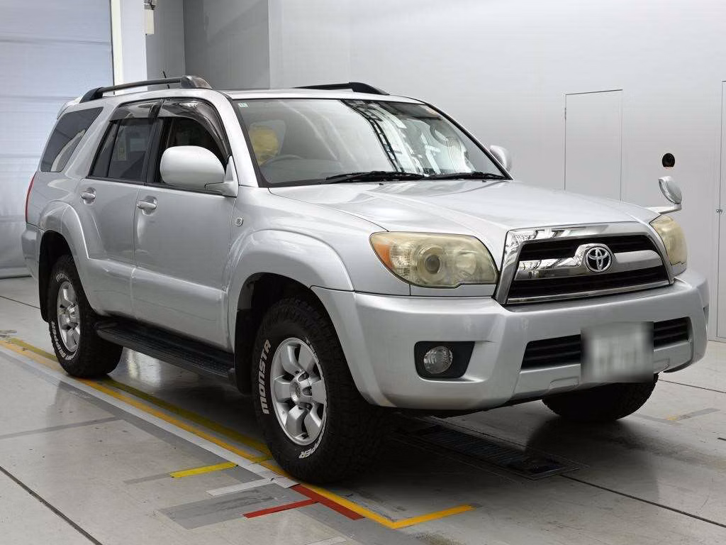 TOYOTA HILUX SURF