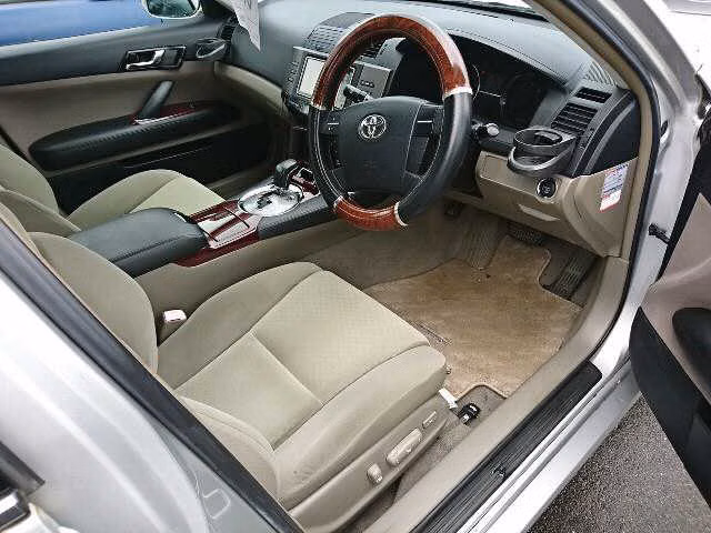 TOYOTA MARK X