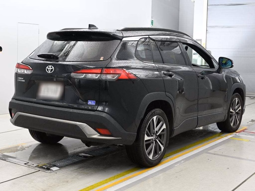TOYOTA COROLLA CROSS