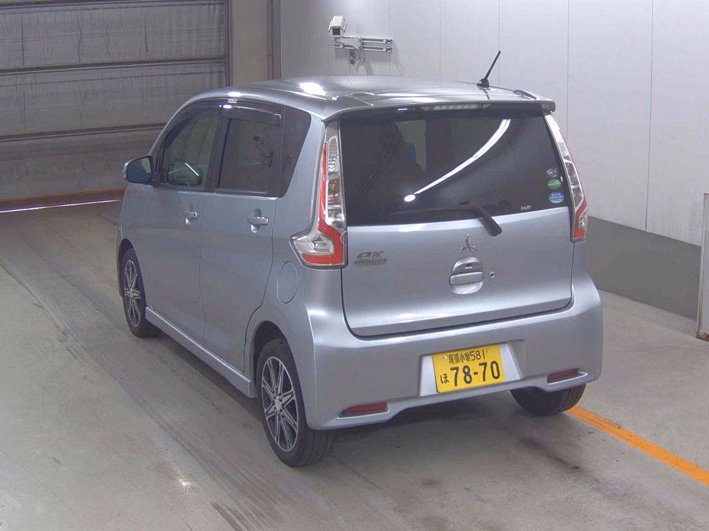 MITSUBISHI EK CUSTOM