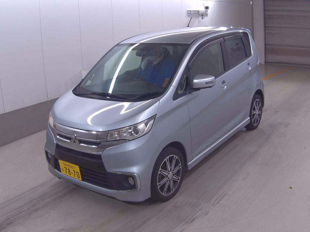 MITSUBISHI EK CUSTOM