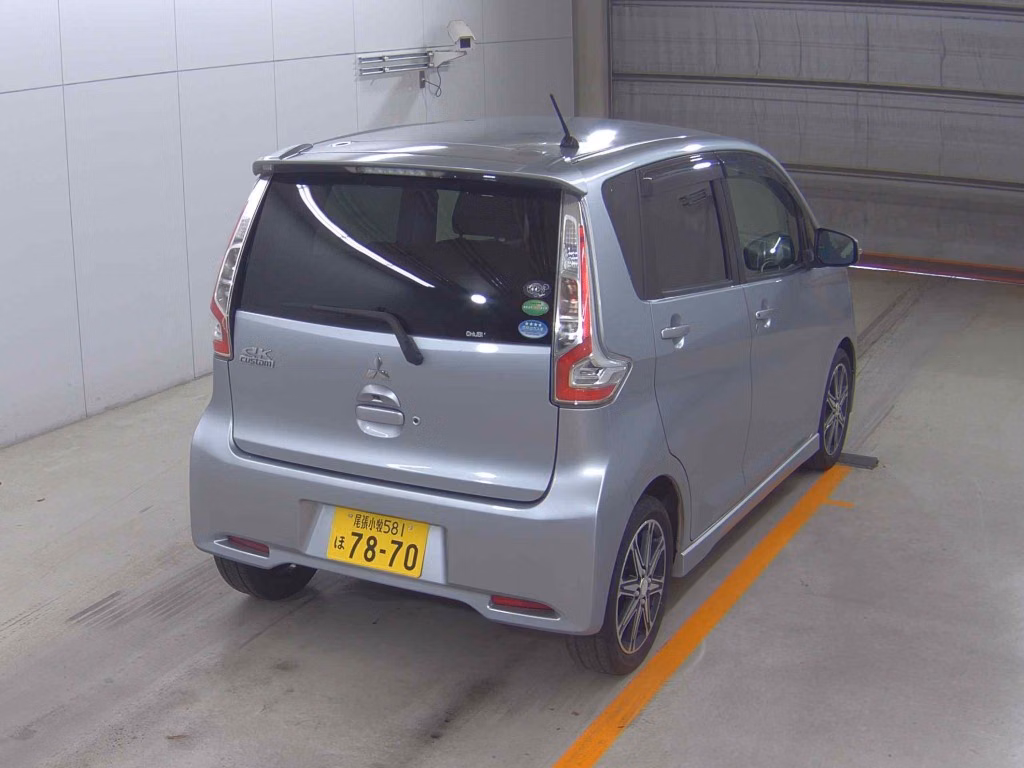 MITSUBISHI EK CUSTOM