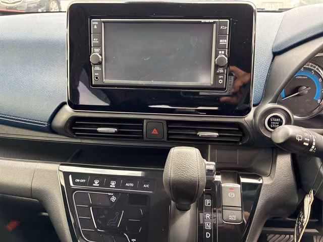 MITSUBISHI EK X