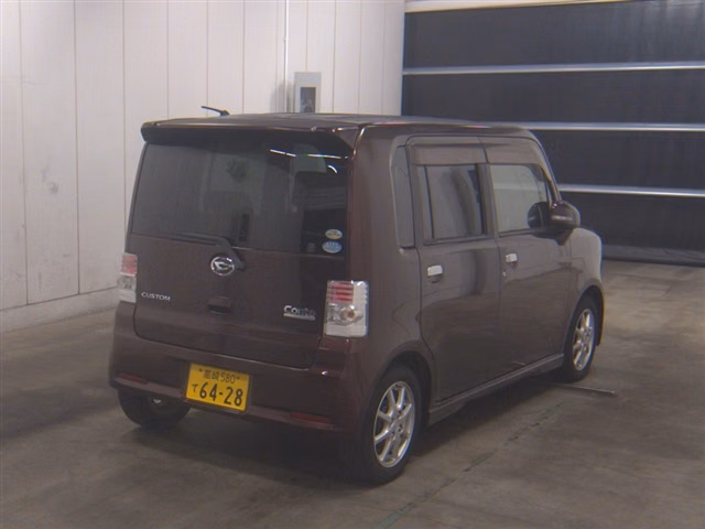 DAIHATSU MOVE CONTE