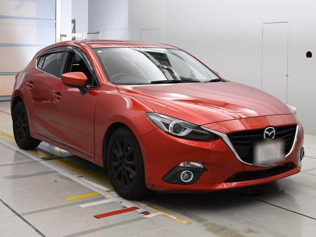 MAZDA AXELA