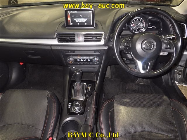 MAZDA AXELA