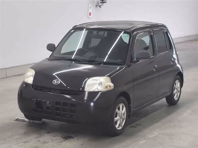 DAIHATSU ESSE