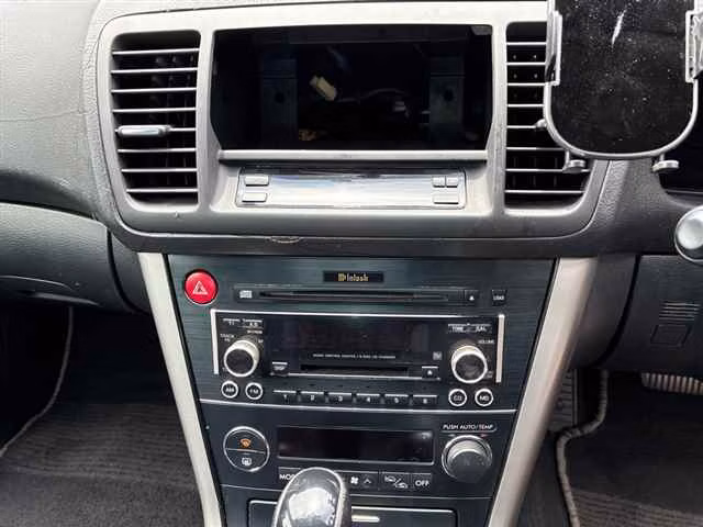 SUBARU LEGACY B4