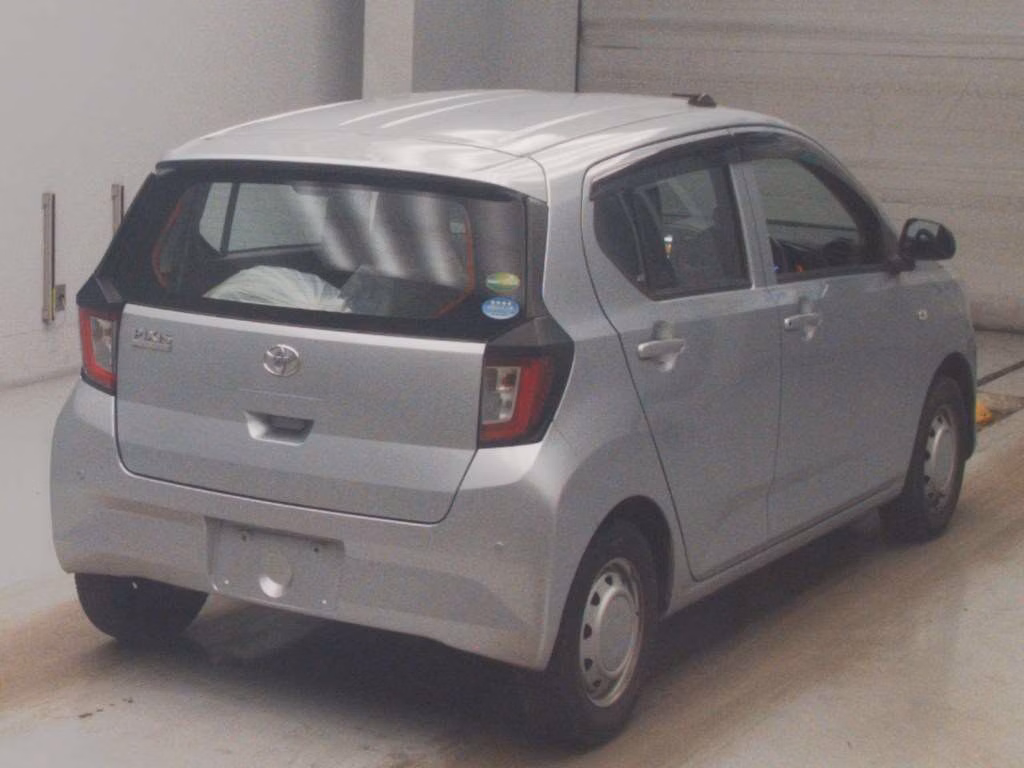 TOYOTA PIXIS EPOCH
