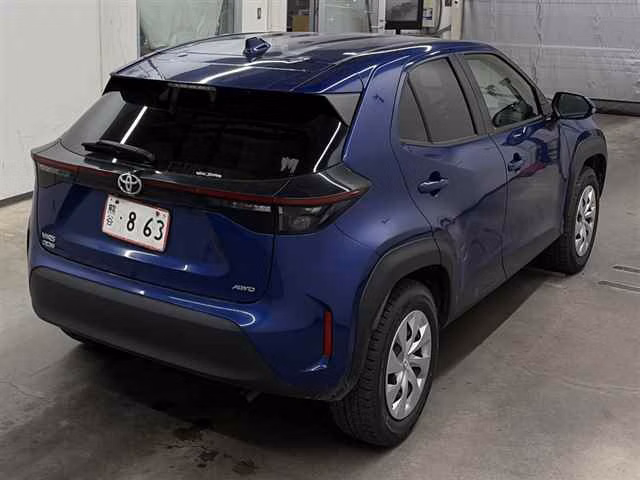 TOYOTA YARIS CROSS