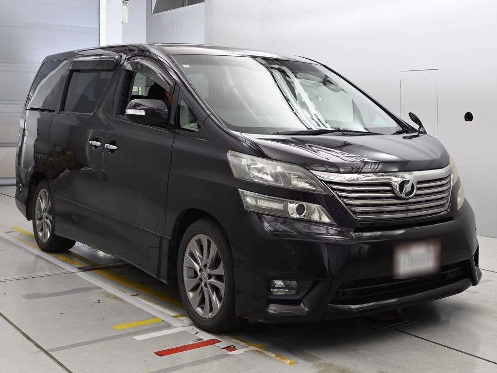 TOYOTA VELLFIRE