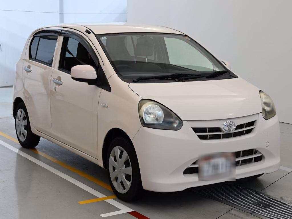 TOYOTA PIXIS EPOCH