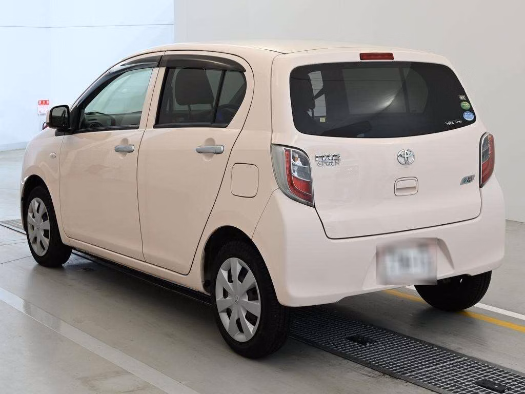 TOYOTA PIXIS EPOCH