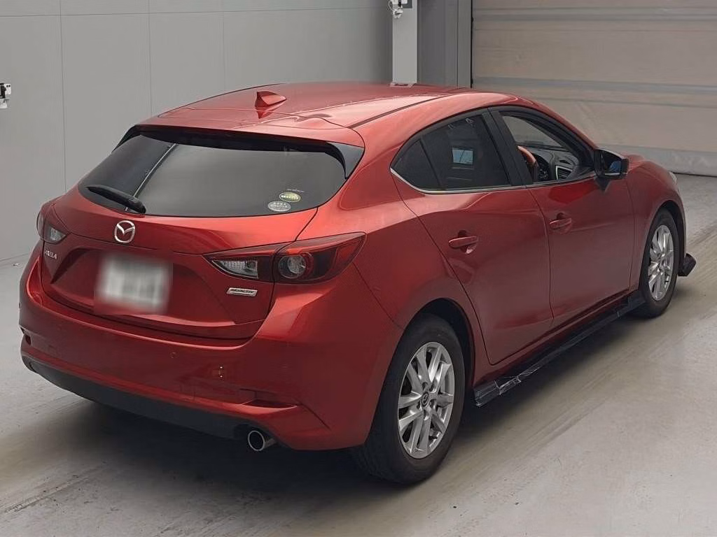MAZDA AXELA