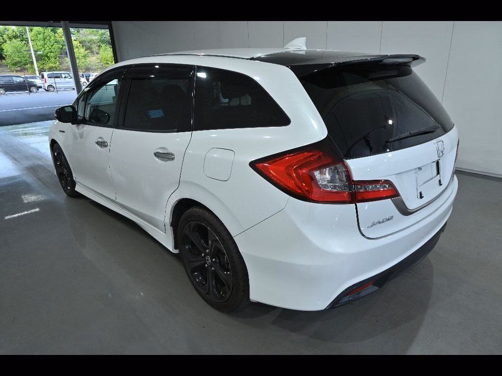 HONDA JADE