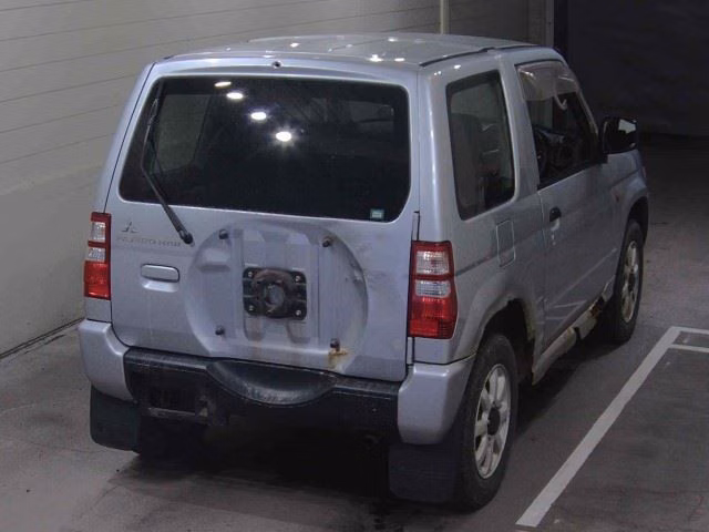 MITSUBISHI PAJERO MINI