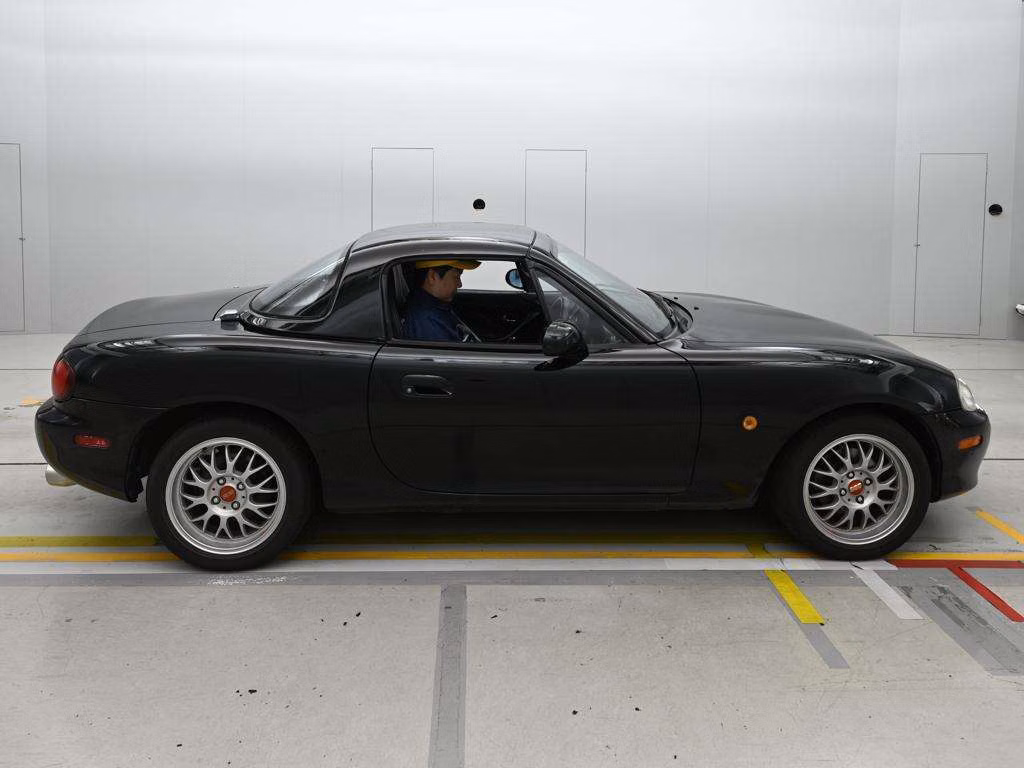 MAZDA ROADSTER