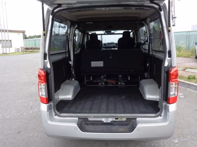 NISSAN CARAVAN
