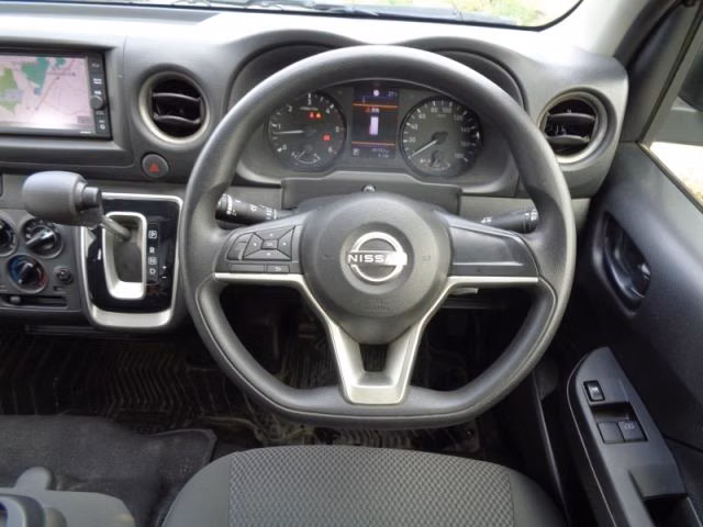 NISSAN CARAVAN